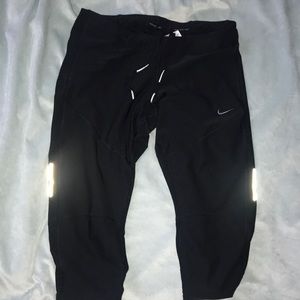 Nike black small crop leggings
